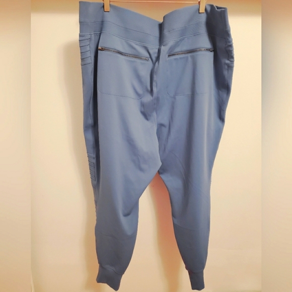 NWT Athleta Venice Moto Jogger. Blue. Size 3X. Plus size. 27" inseam. - Picture 3 of 12